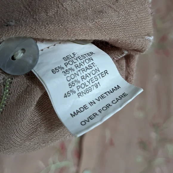 fig and flower Large Dusty Rose Floral Embroidered Long Sleeve Button Down Shirt - Picture 4 of 10